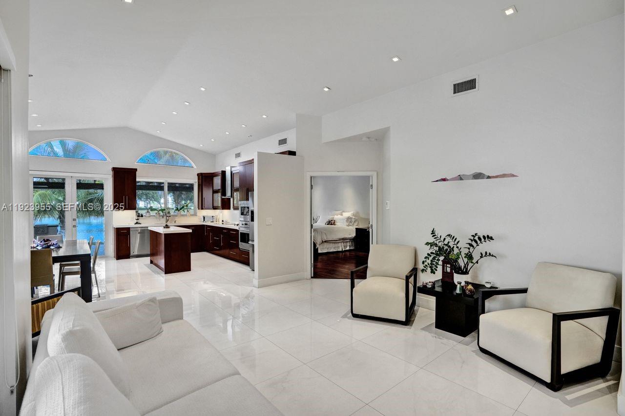 Doral, Florida, 33178, United States, 3 Bedrooms Bedrooms, ,3 BathroomsBathrooms,Residential,For Sale,2000921