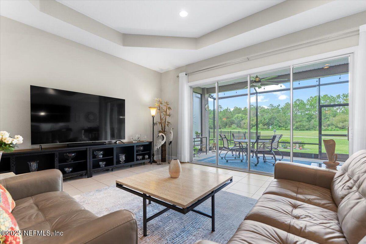 Orange Park, Florida, 32065, United States, 4 Bedrooms Bedrooms, ,3 BathroomsBathrooms,Residential,For Sale,1979737