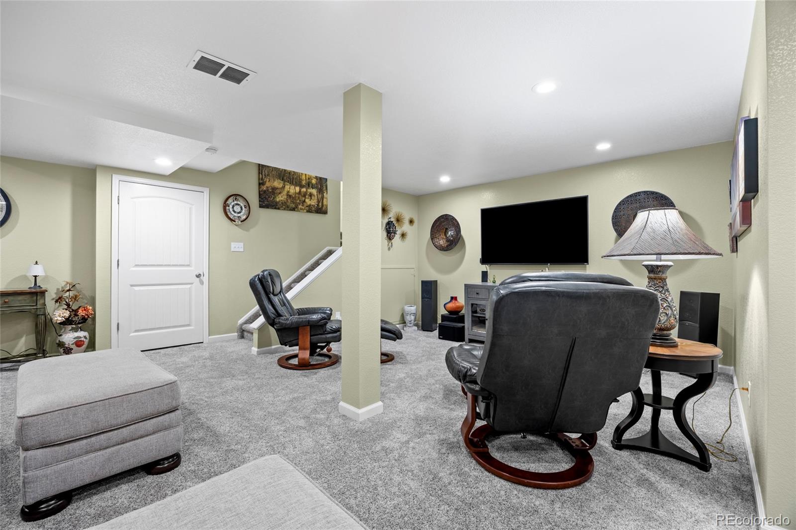 Denver, Colorado, 80247, United States, 3 Bedrooms Bedrooms, ,3 BathroomsBathrooms,Residential,For Sale,1906676