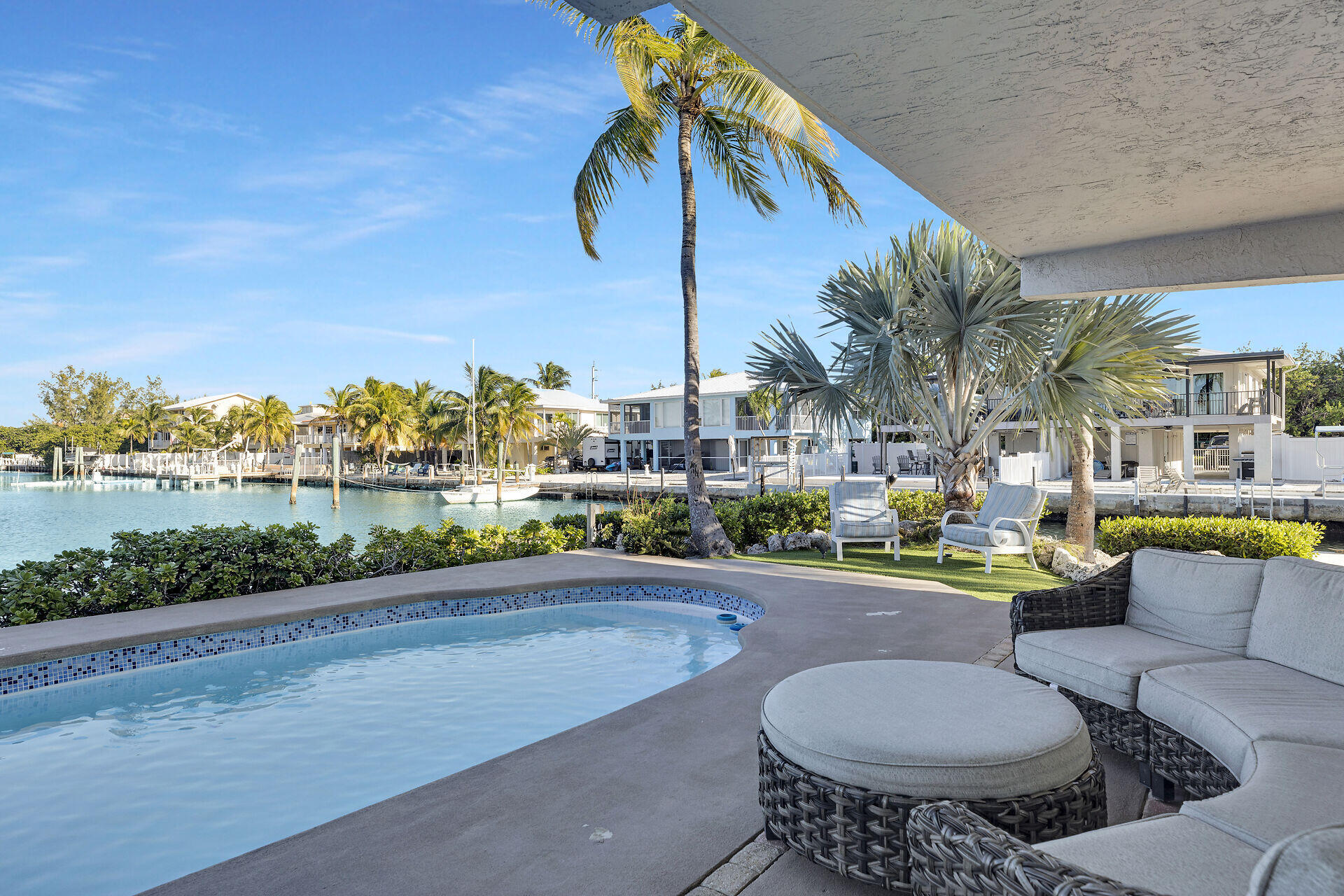 MARATHON, Florida, 33050, United States, 4 Bedrooms Bedrooms, ,3 BathroomsBathrooms,Residential,For Sale,1996240