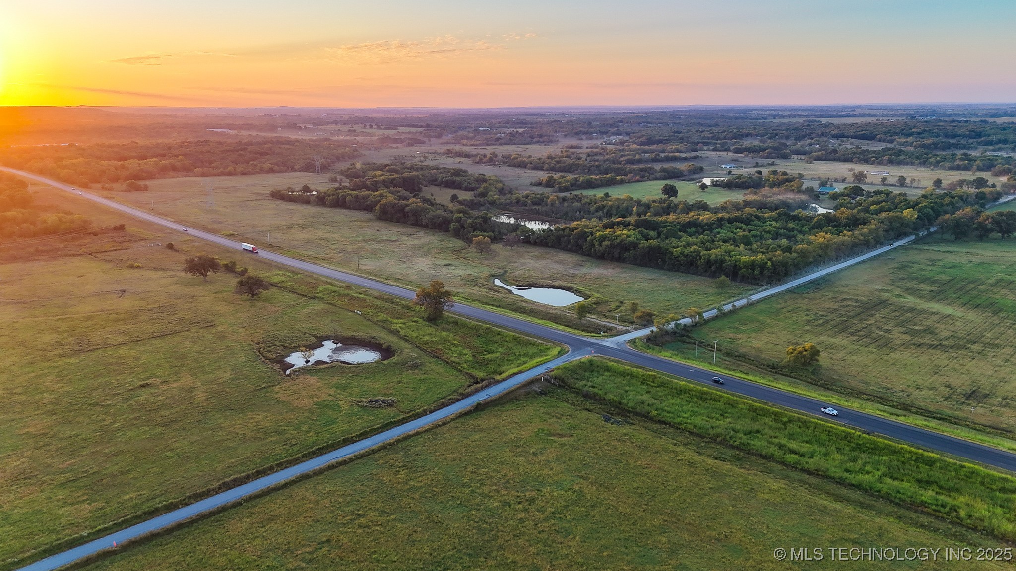 Haskell, Oklahoma, 74436, United States, ,Residential,For Sale,1989119