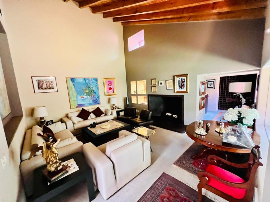 Bosques de Reforma, Cuajimalpa de Morelos, Ciudad de México, 05120, Mexico, 3 Bedrooms Bedrooms, ,3 BathroomsBathrooms,Residential,For Sale,Bosques de Reforma,1444054