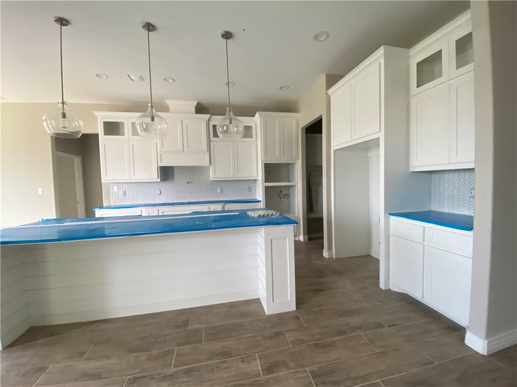 Corpus Christi, Texas, 78418, United States, 4 Bedrooms Bedrooms, ,3 BathroomsBathrooms,Residential,For Sale,1696988