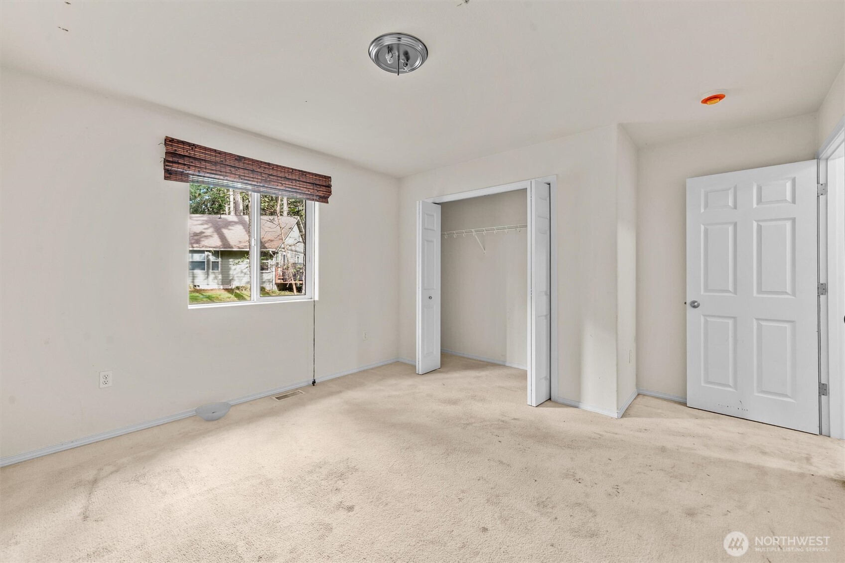 Anderson Island, Washington, 98303, United States, 3 Bedrooms Bedrooms, ,2 BathroomsBathrooms,Residential,For Sale,1998316