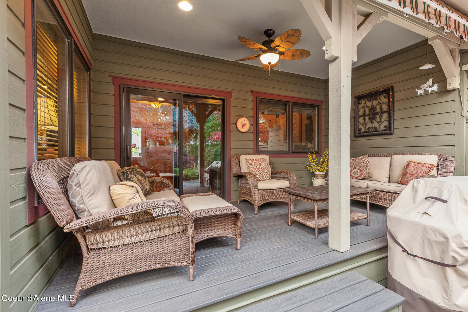 Hayden Lake, Idaho, 83835, United States, 4 Bedrooms Bedrooms, ,3 BathroomsBathrooms,Residential,For Sale,2007766