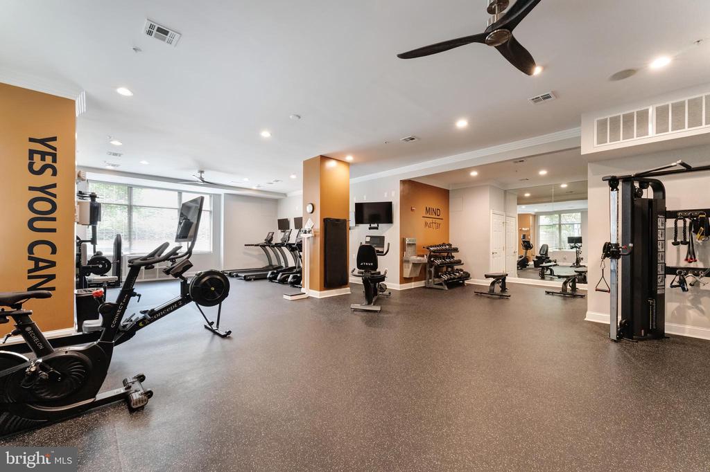 Reston, Virginia, 20190, United States, 2 Bedrooms Bedrooms, ,2 BathroomsBathrooms,Residential,For Sale,1904238