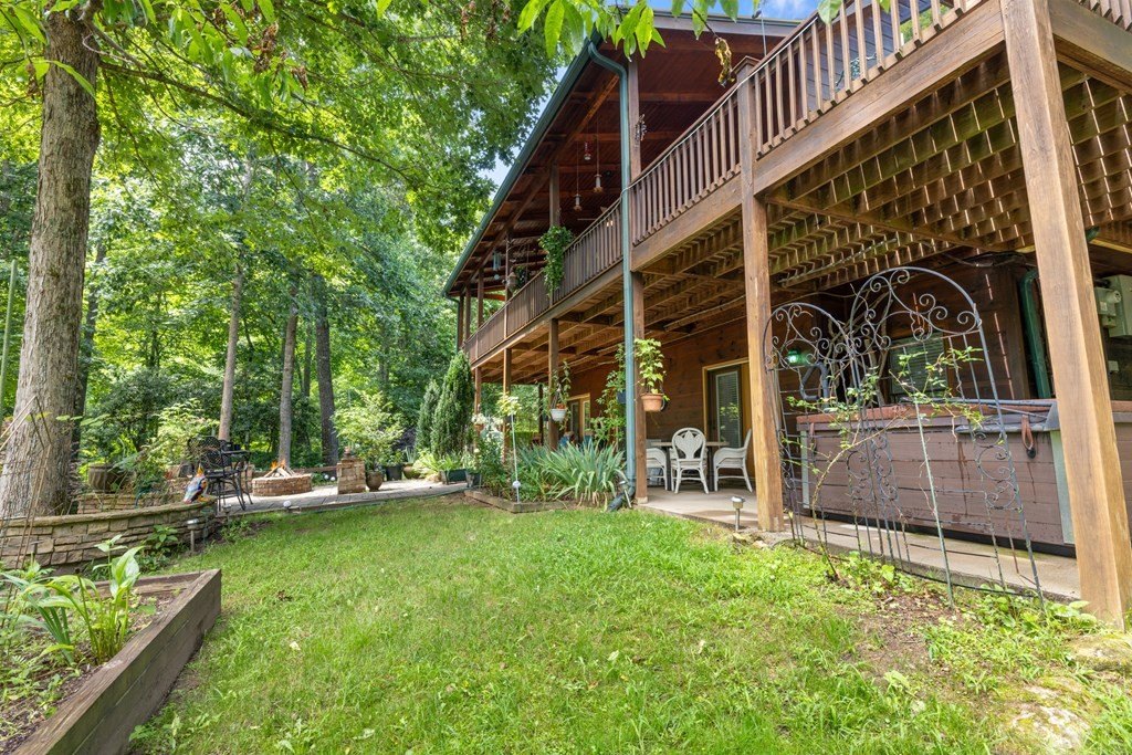 Blairsville, Georgia, 30512, United States, 3 Bedrooms Bedrooms, ,4 BathroomsBathrooms,Residential,For Sale,1895292