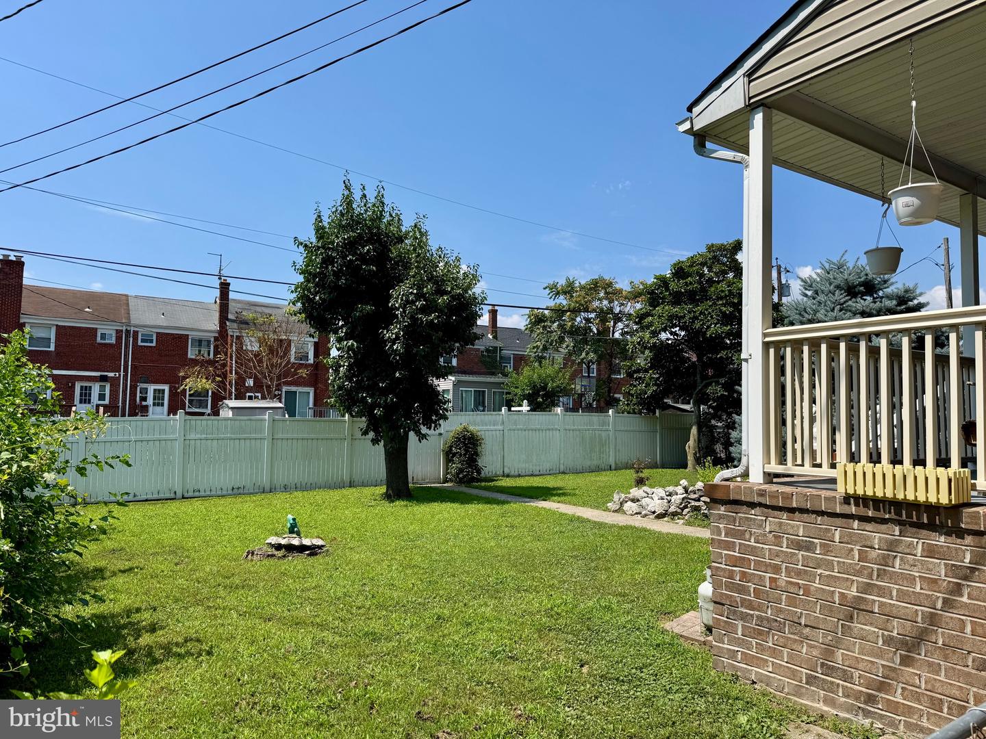 Dundalk, Maryland, 21222, United States, 3 Bedrooms Bedrooms, ,4 BathroomsBathrooms,Residential,For Sale,1906595