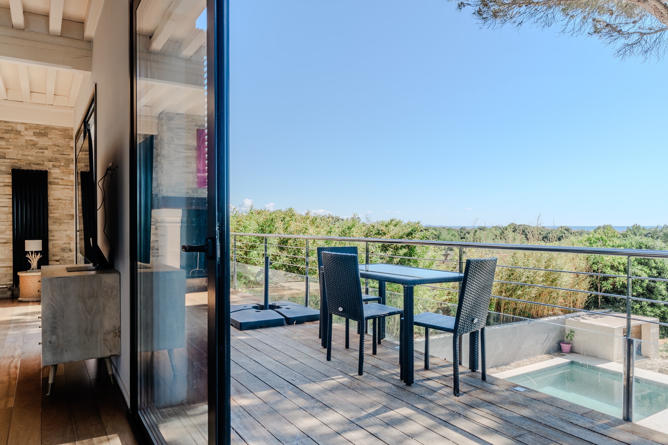  Beautiful sea-view property with swimming pool and tree-lined Garden - 物件實景