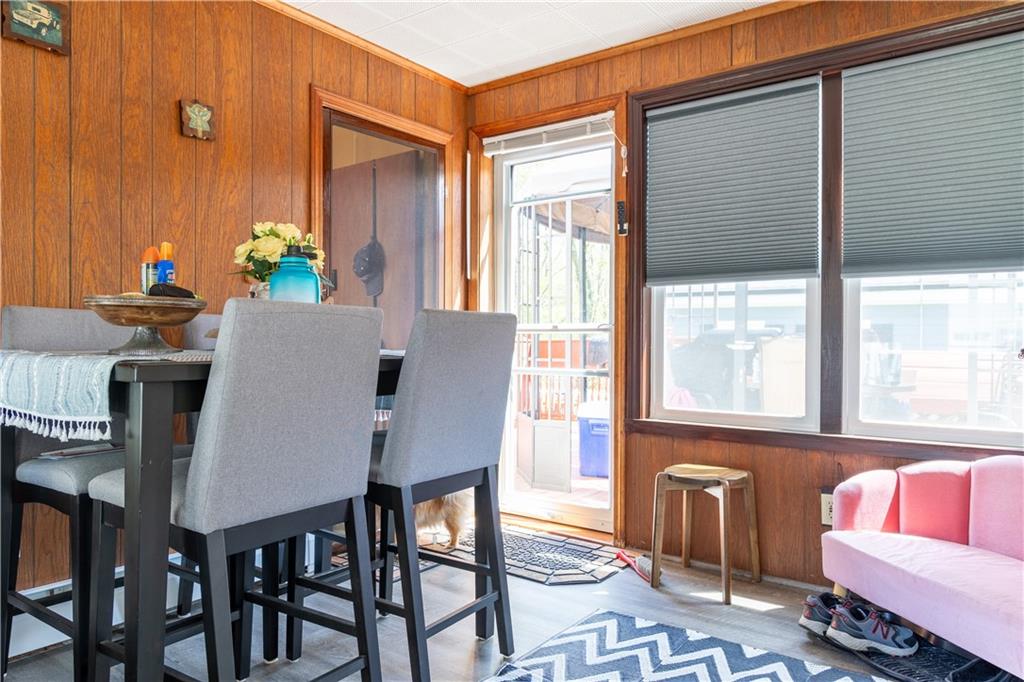 Warwick, Rhode Island, 02886, United States, 4 Bedrooms Bedrooms, ,1 BathroomBathrooms,Residential,For Sale,1943403
