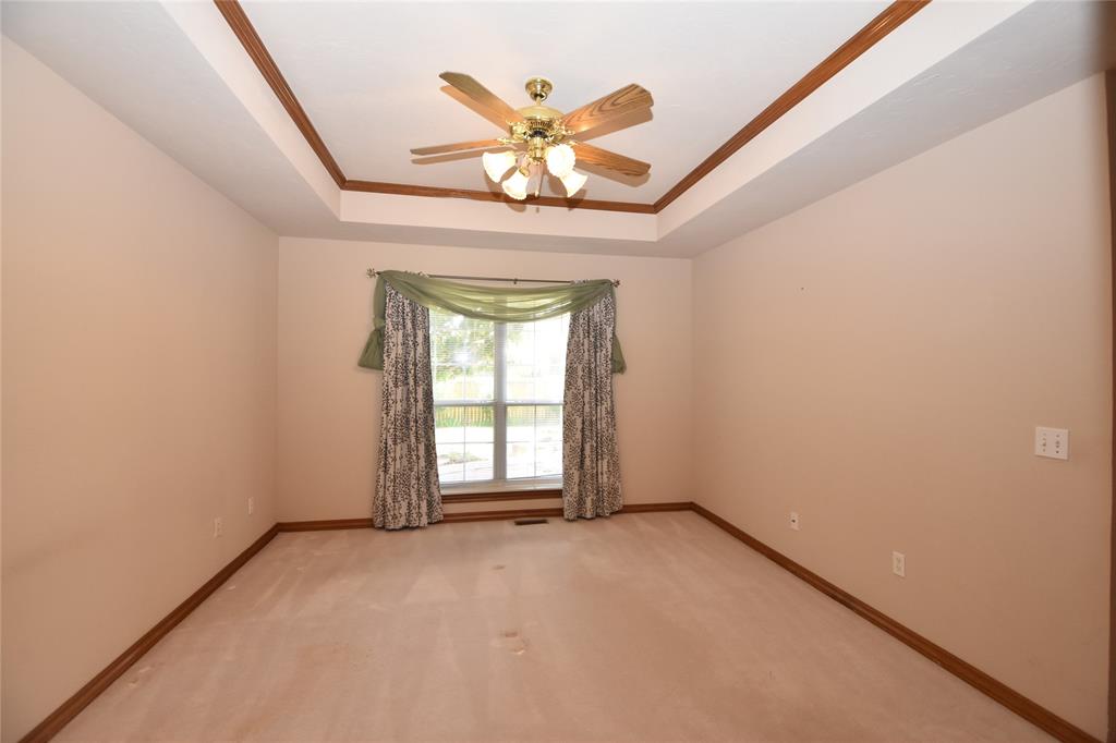 Oklahoma City, Oklahoma, 73142, United States, 5 Bedrooms Bedrooms, ,4 BathroomsBathrooms,Residential,For Sale,1935370