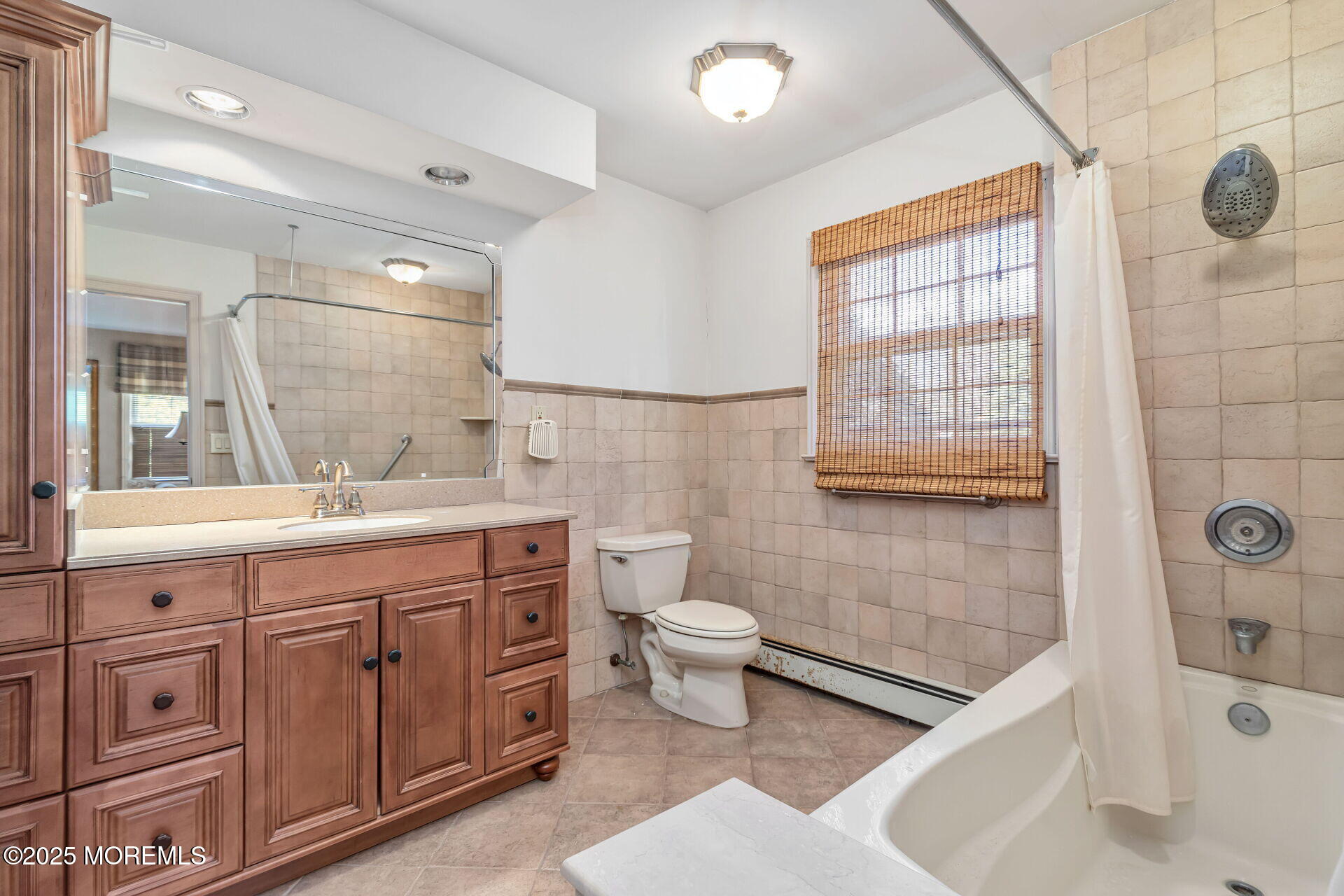 Toms River, New Jersey, 08753, United States, 6 Bedrooms Bedrooms, ,5 BathroomsBathrooms,Residential,For Sale,1984343