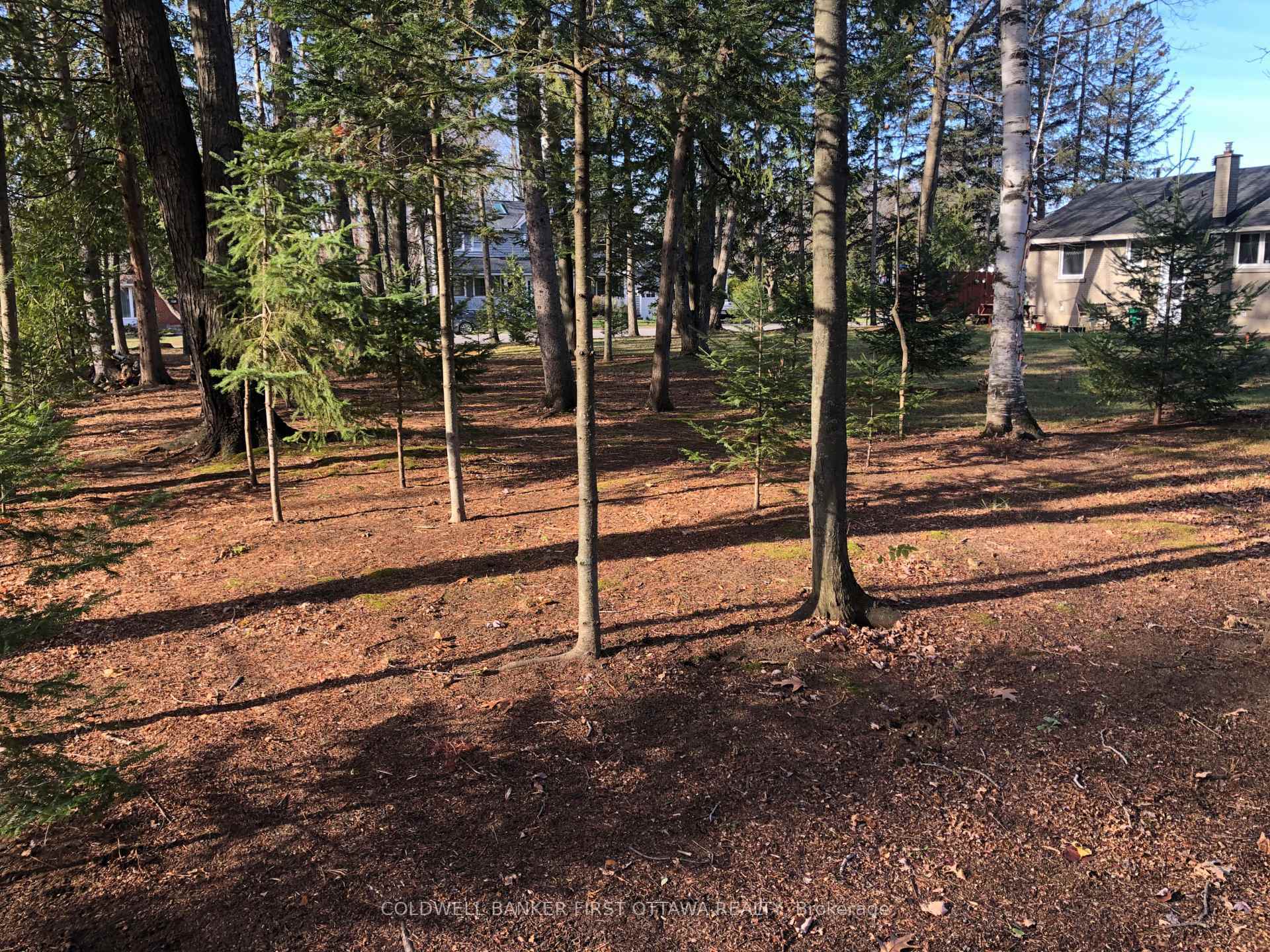 TANGLEWOOD - GRENFELL GLEN - PINEGLEN, Ontario, K2G 0C2, CA, ,Residential,For Sale,1865679