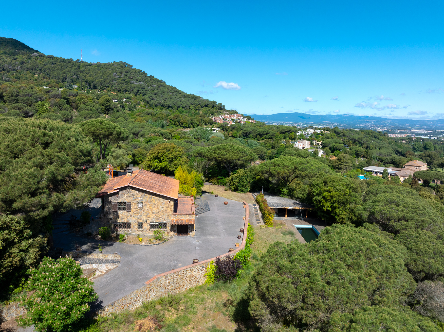  Exceptional property to renovate in Vallromanes Golf - BCN - 物件實景