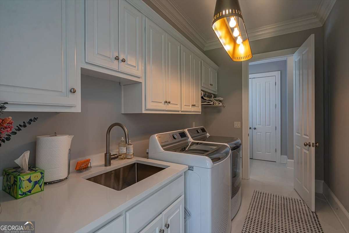 Statham, Georgia, 30666, United States, 6 Bedrooms Bedrooms, ,7 BathroomsBathrooms,Residential,For Sale,1991393