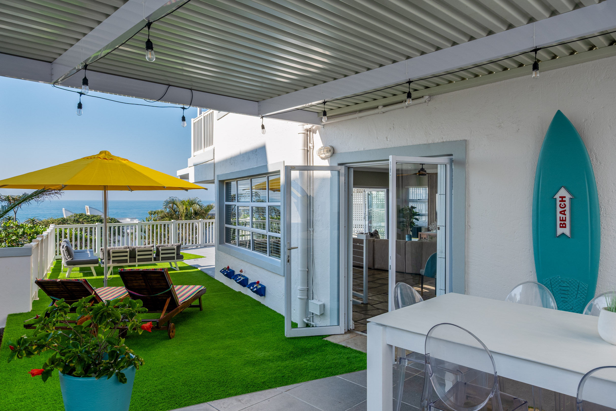  Newly Renovated Coastal Residence with Spectacular Ocean Views in Shaka