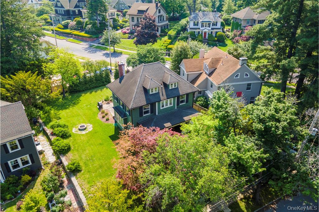 Poughkeepsie, New York, 12601, United States, 4 Bedrooms Bedrooms, ,4 BathroomsBathrooms,Residential,For Sale,2048536