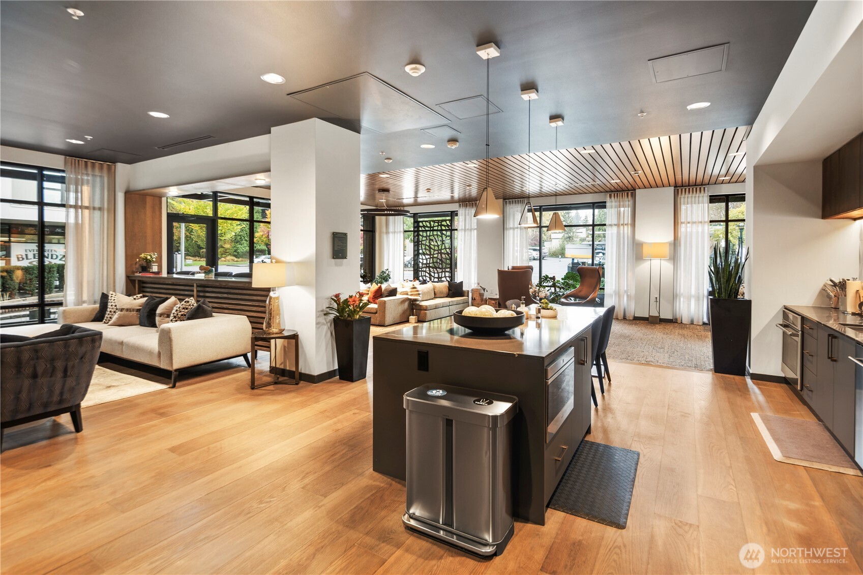 Kirkland, Washington, 98034, United States, 1 Bedroom Bedrooms, ,1 BathroomBathrooms,Residential,For Sale,1793770