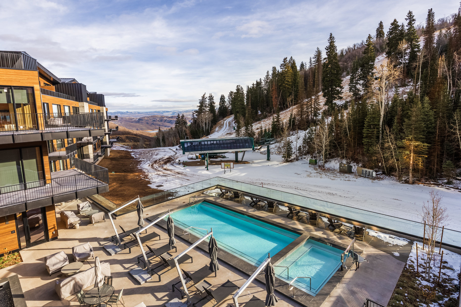  Furnished 5-bedroom Penthouse at Founder