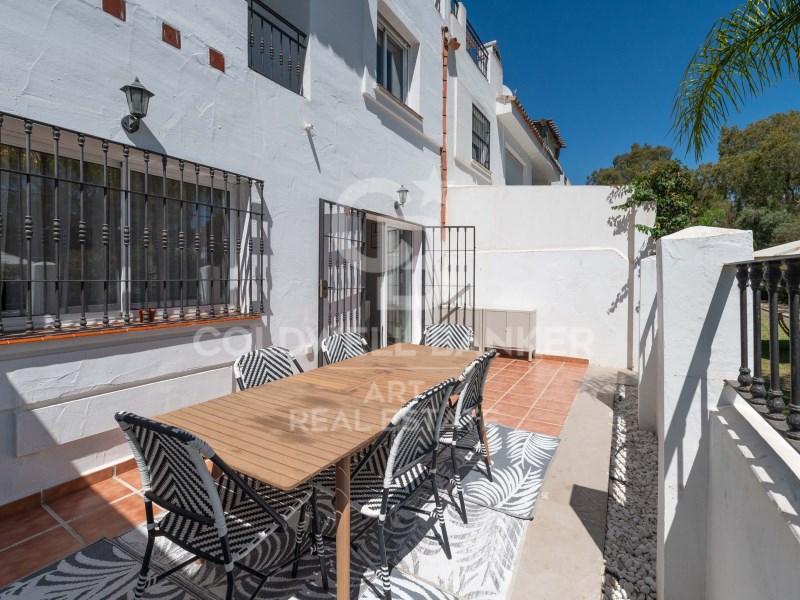 Marbella, Andalusia, ES, 3 Bedrooms Bedrooms, ,3 BathroomsBathrooms,Residential,For Sale,1767778