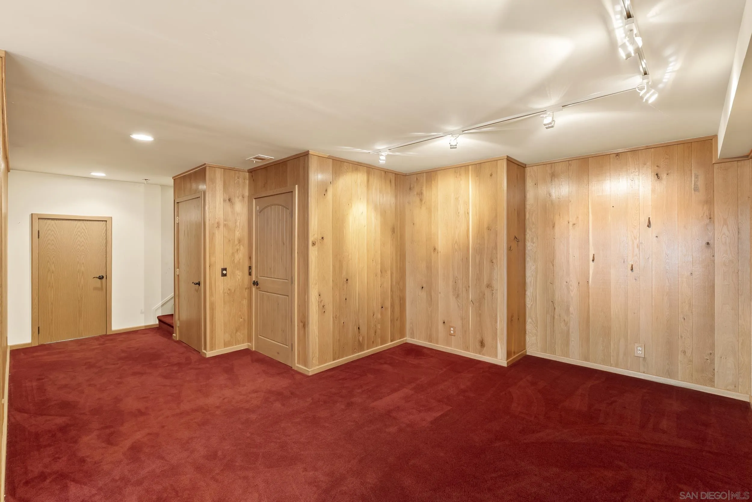 San Diego, California, 92117, United States, 3 Bedrooms Bedrooms, ,3 BathroomsBathrooms,Residential,For Sale,1966862