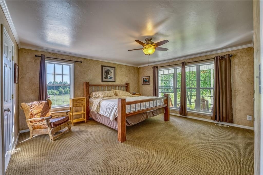 Harrison, Arkansas, 72601, United States, 4 Bedrooms Bedrooms, ,4 BathroomsBathrooms,Residential,For Sale,1763451