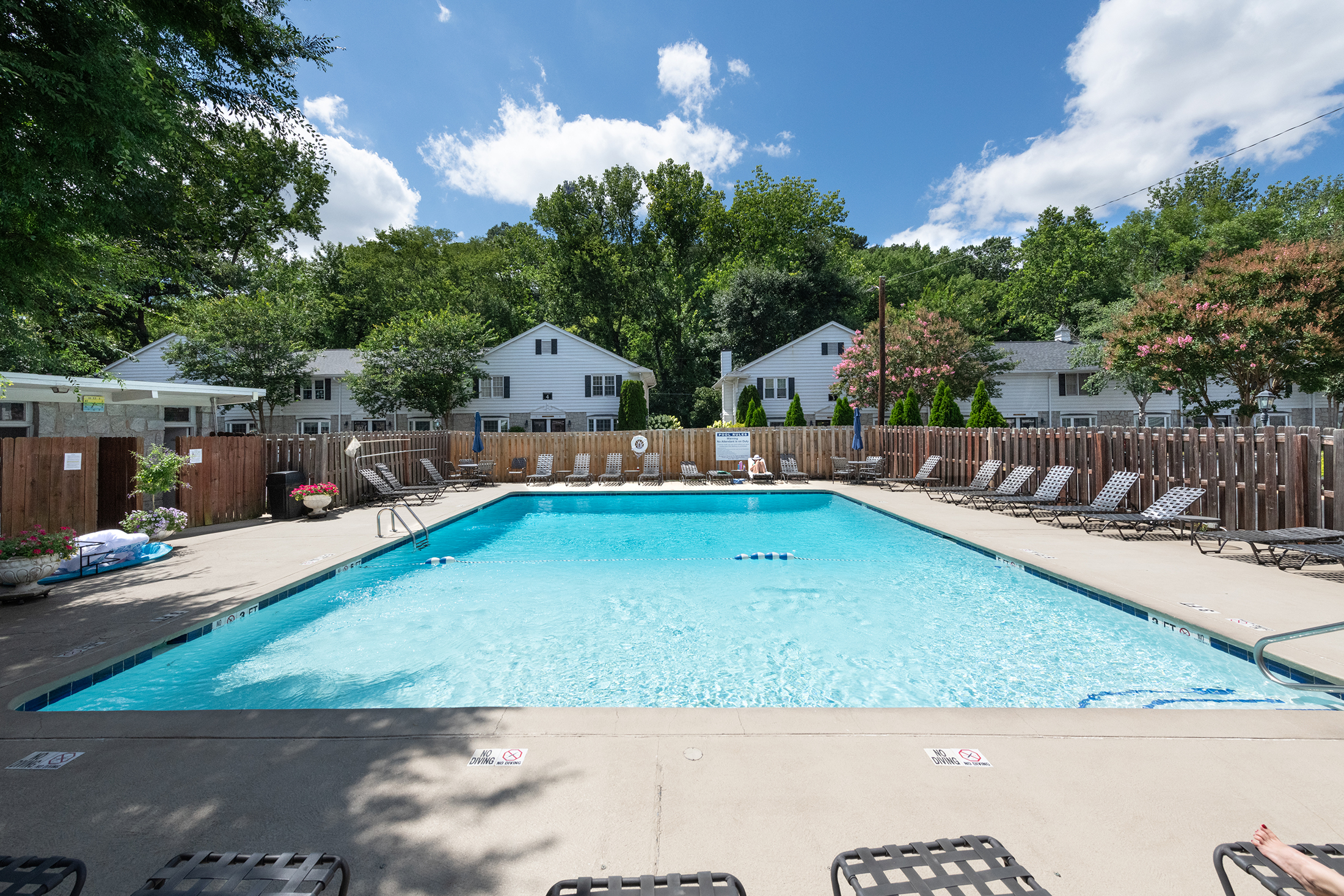  Beautifully Renovated Buckhead Townhome with Private Outdoor Living - 物件實景