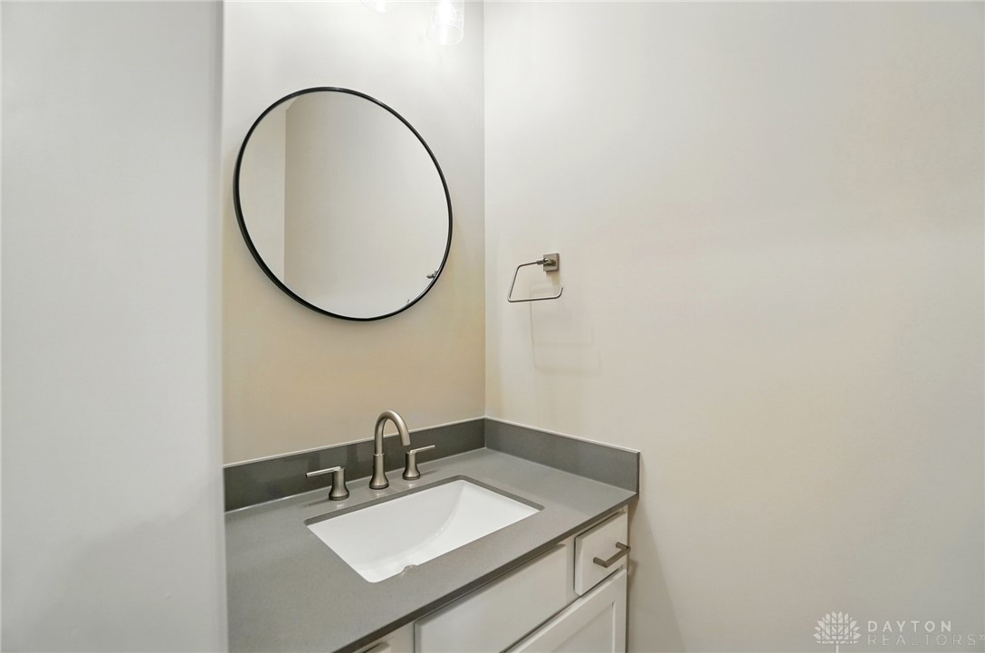 Springfield, Ohio, 45502, United States, 3 Bedrooms Bedrooms, ,3 BathroomsBathrooms,Residential,For Sale,1987754