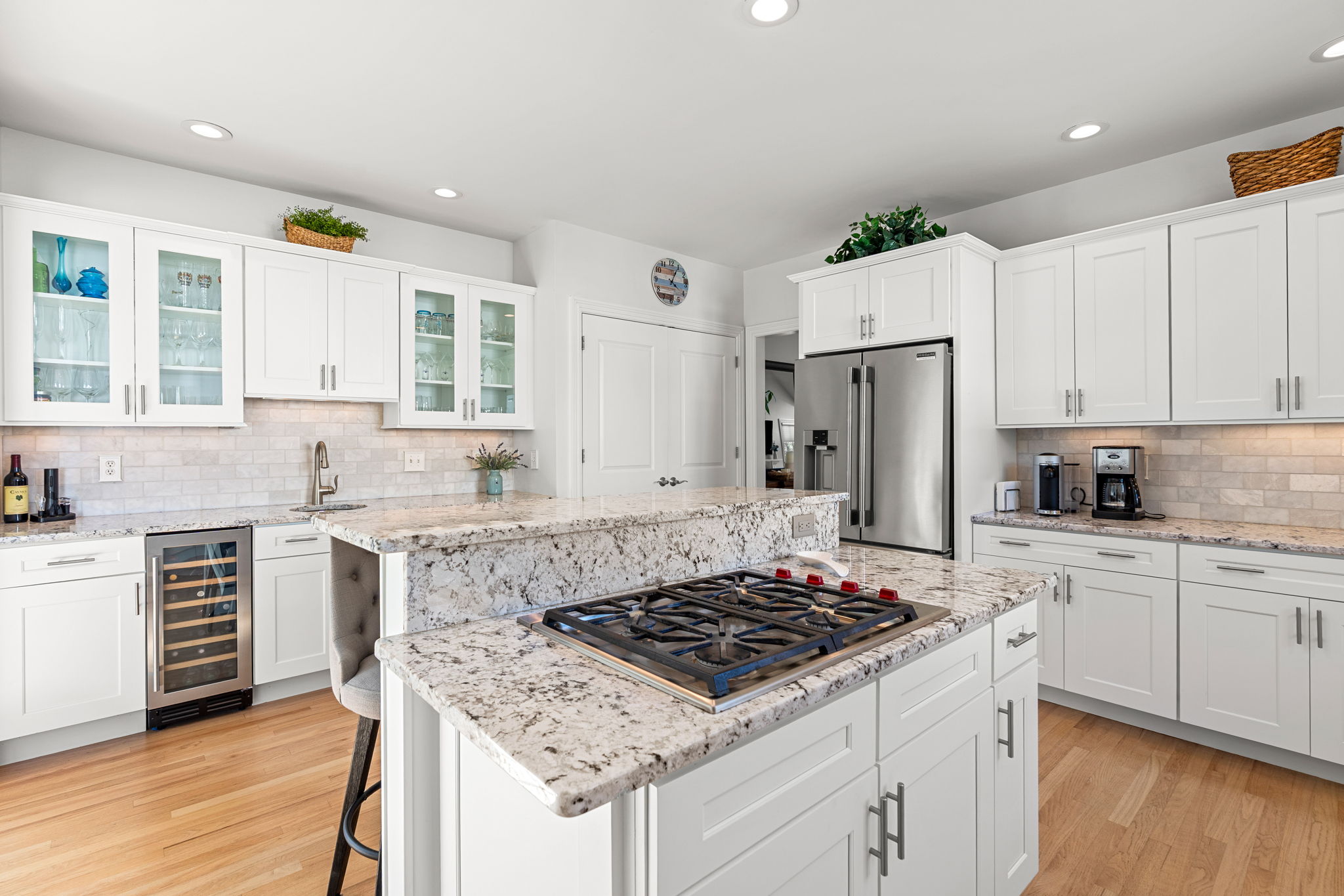  11 Riverview Hts, Amesbury, MA, 01913 - 物件實景