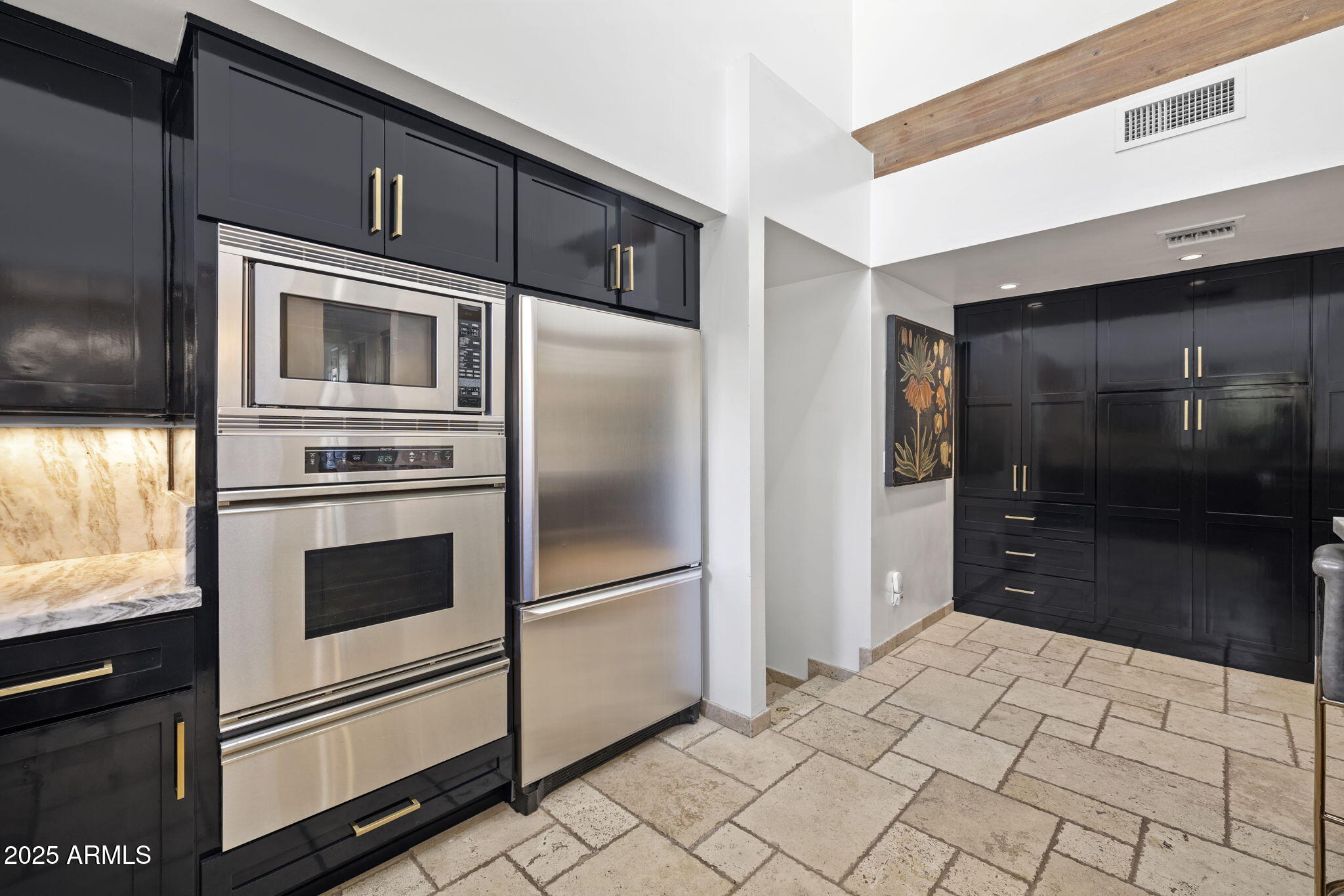 Phoenix, Arizona, 85016, United States, 3 Bedrooms Bedrooms, ,3 BathroomsBathrooms,Residential,For Sale,1987948