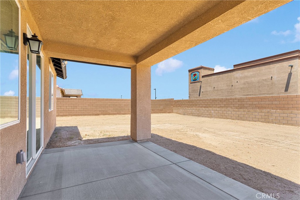Victorville, California, 92395, United States, 3 Bedrooms Bedrooms, ,3 BathroomsBathrooms,Residential,For Sale,1865172
