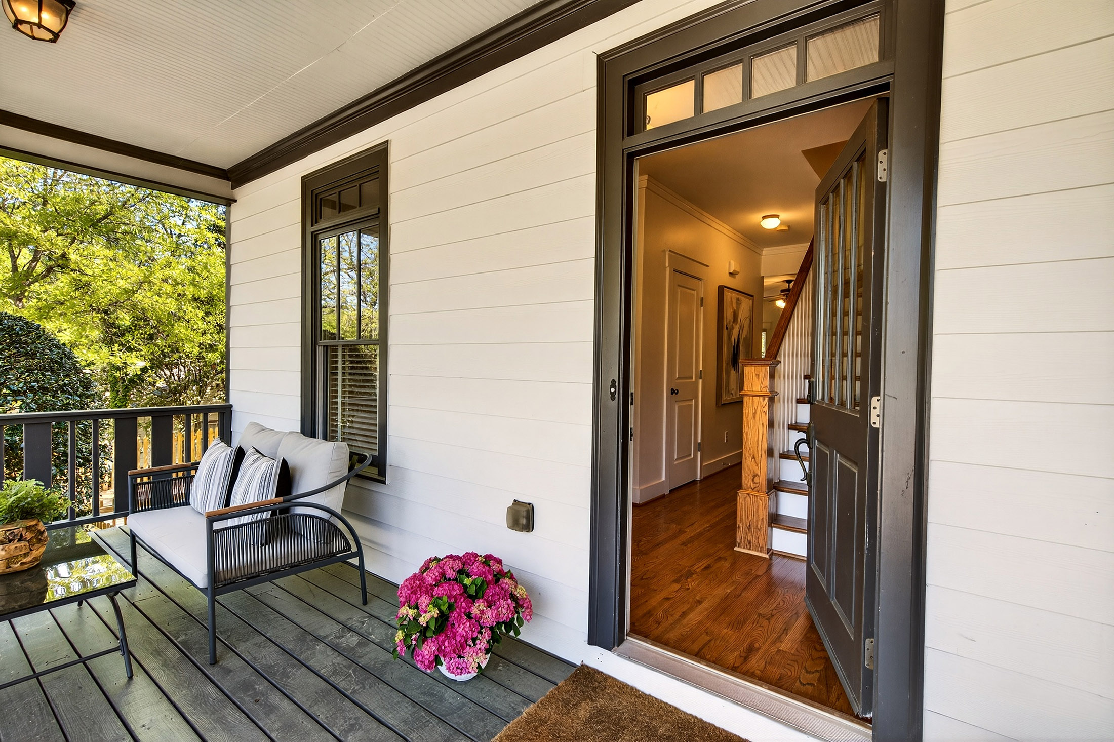  Smyrna Home Blends Space, Flexibility and an Unbeatable Lifestyle - 物件實景