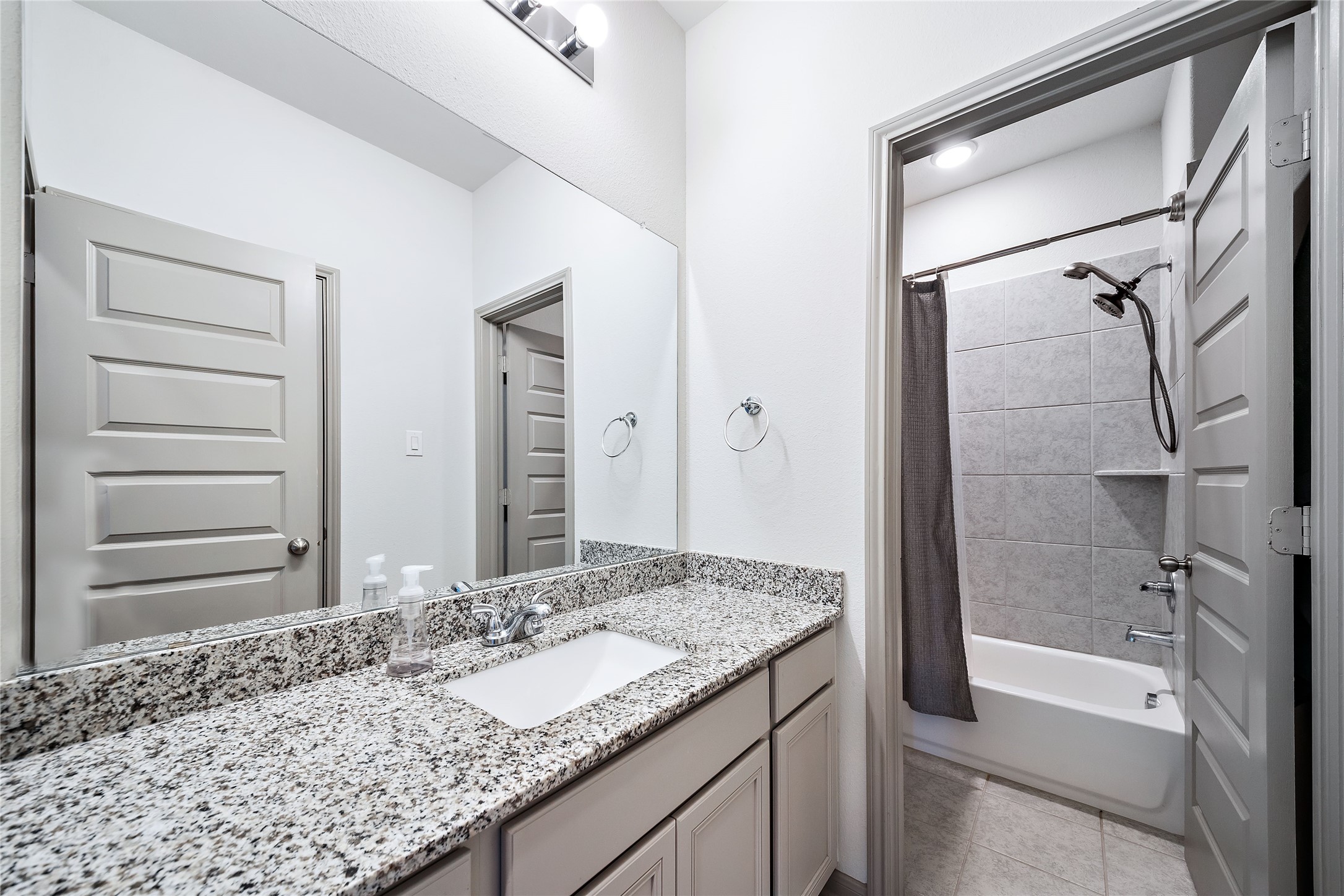 Magnolia, Texas, 77354, United States, 4 Bedrooms Bedrooms, ,4 BathroomsBathrooms,Residential,For Sale,1818300