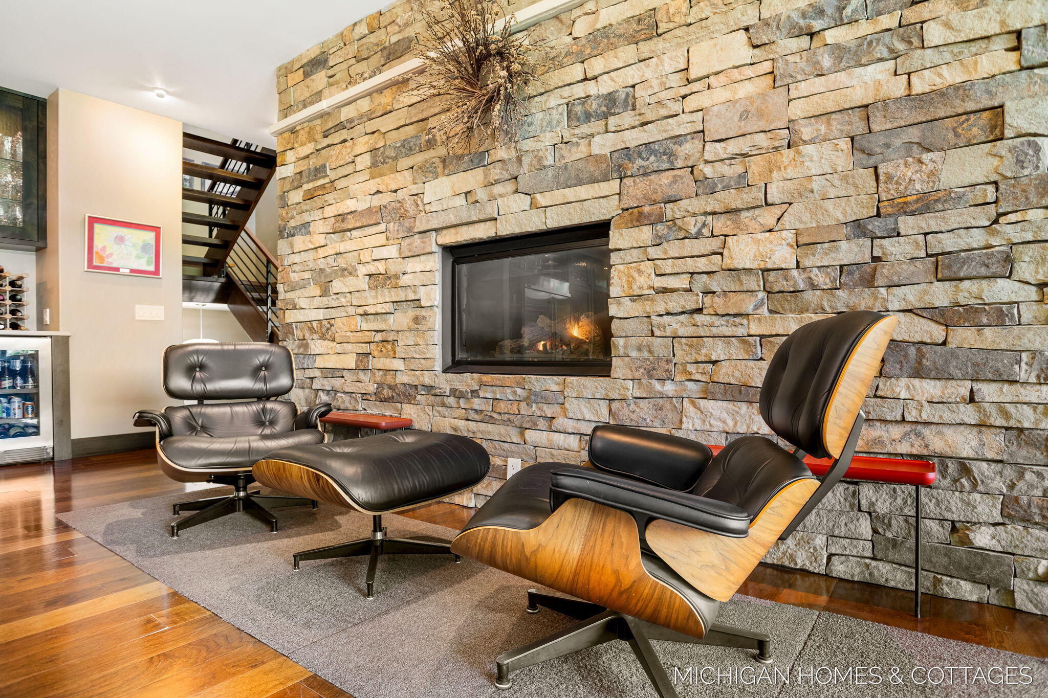 Saugatuck, Michigan, 49453, United States, 5 Bedrooms Bedrooms, ,4 BathroomsBathrooms,Residential,For Sale,1940964