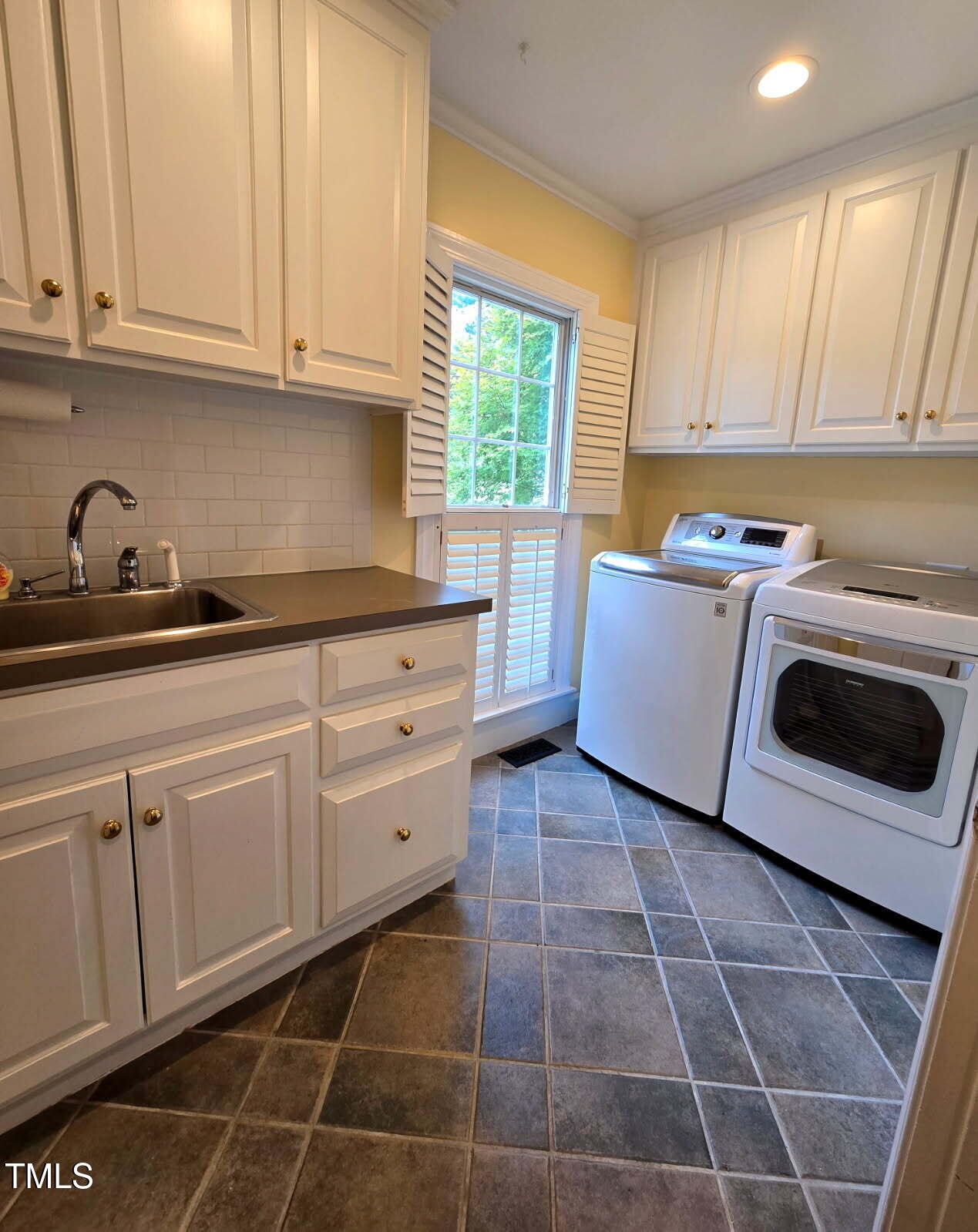 Rocky Mount, North Carolina, 27804, United States, 4 Bedrooms Bedrooms, ,5 BathroomsBathrooms,Residential,For Sale,1900996
