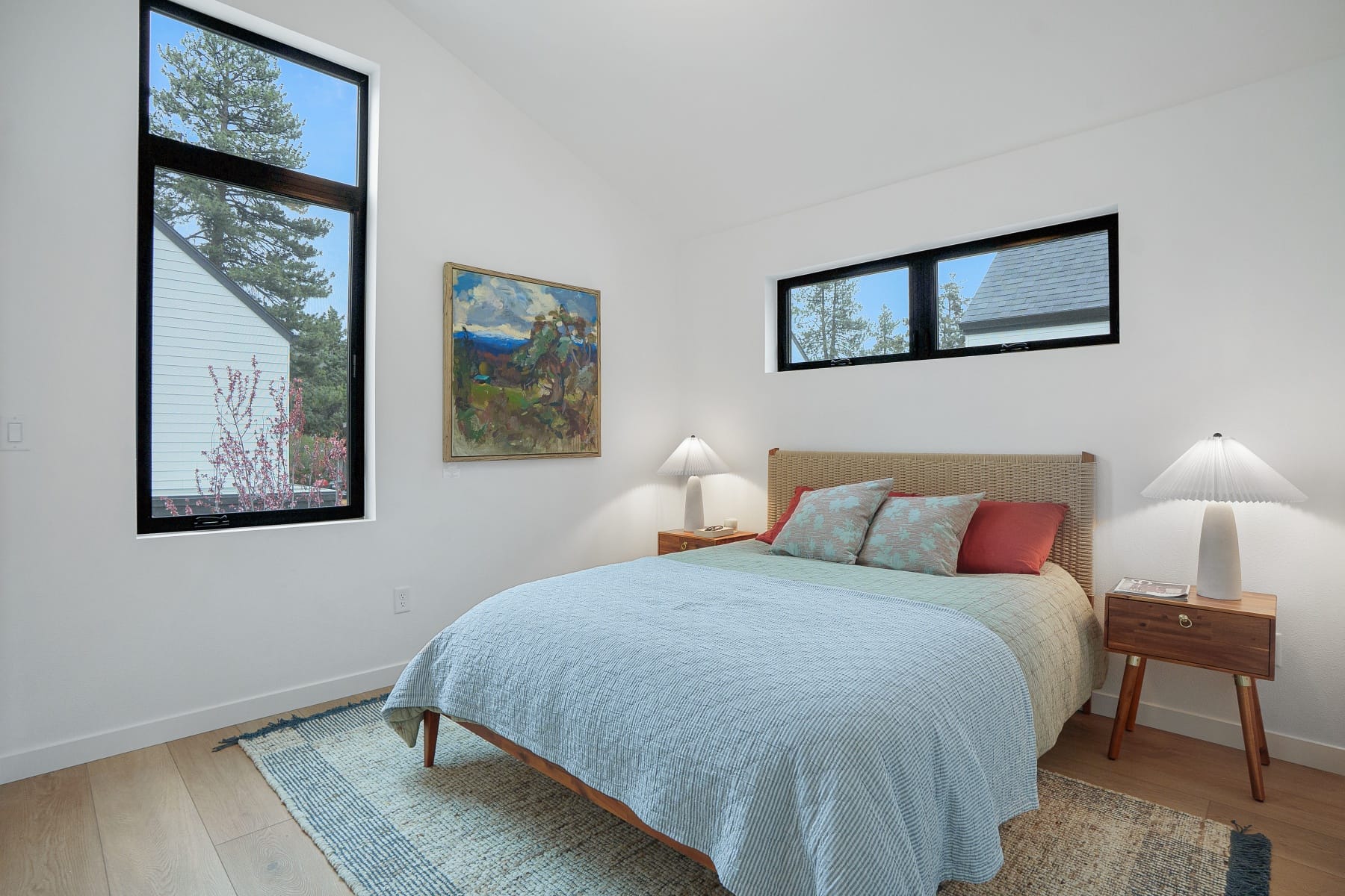  633 NE Marshall Avenue Bend, OR 97701 - 物件實景