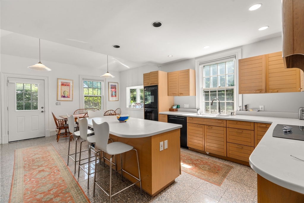 Newton, Massachusetts, 02465, United States, 5 Bedrooms Bedrooms, ,4 BathroomsBathrooms,Residential,For Sale,1848730