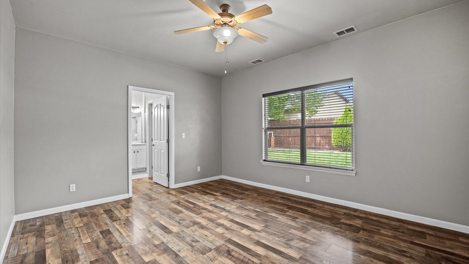 Grand Junction, Colorado, 81504-1274, United States, 3 Bedrooms Bedrooms, ,2 BathroomsBathrooms,Residential,For Sale,1976681