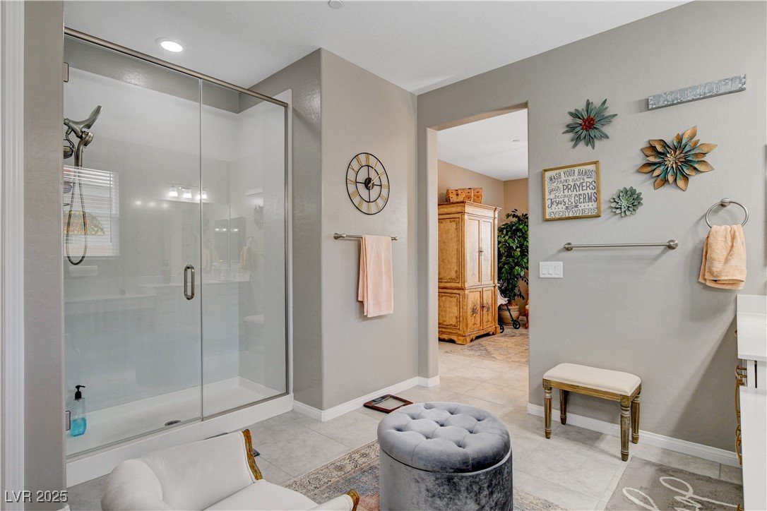 Henderson, Nevada, 89011, United States, 3 Bedrooms Bedrooms, ,2 BathroomsBathrooms,Residential,For Sale,1848397