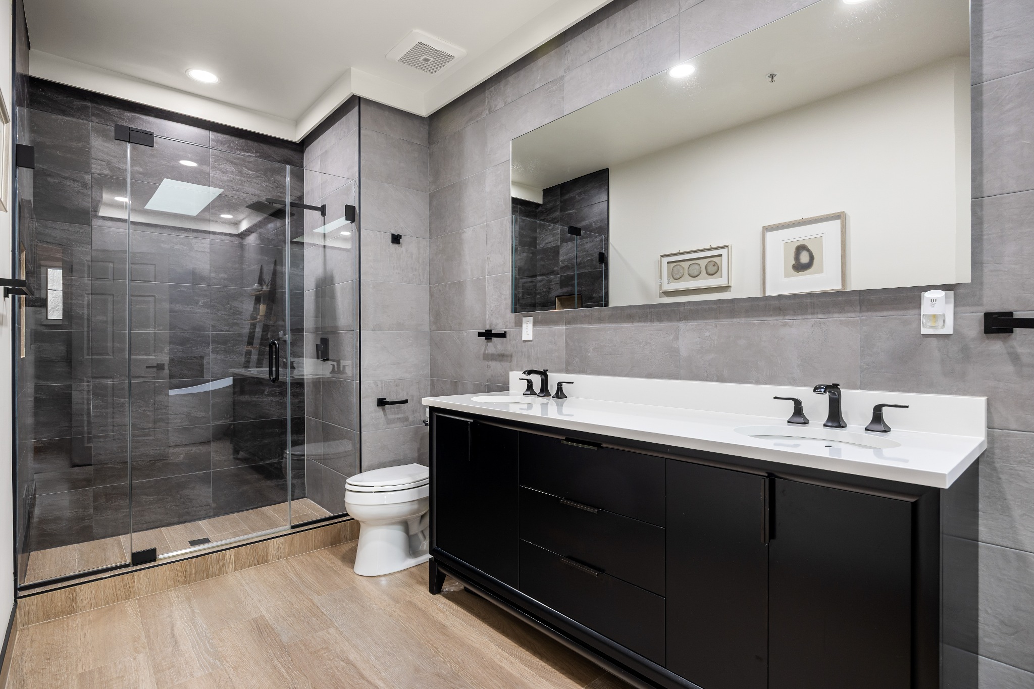  18 Lydia Drive, Guttenberg, NJ 07093 - 物件實景