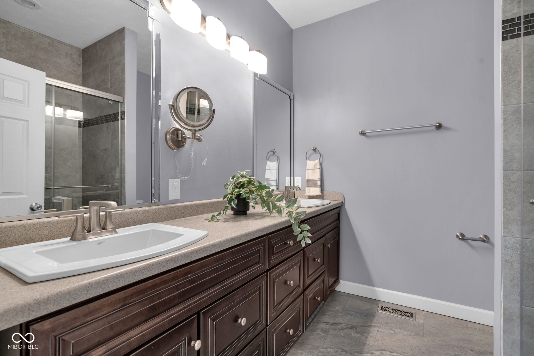 Indianapolis, Indiana, 46203, United States, ,Residential,For Sale,2010701