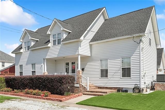 Metairie, Louisiana, 70001, United States, 4 Bedrooms Bedrooms, ,2 BathroomsBathrooms,Residential,For Sale,1835335