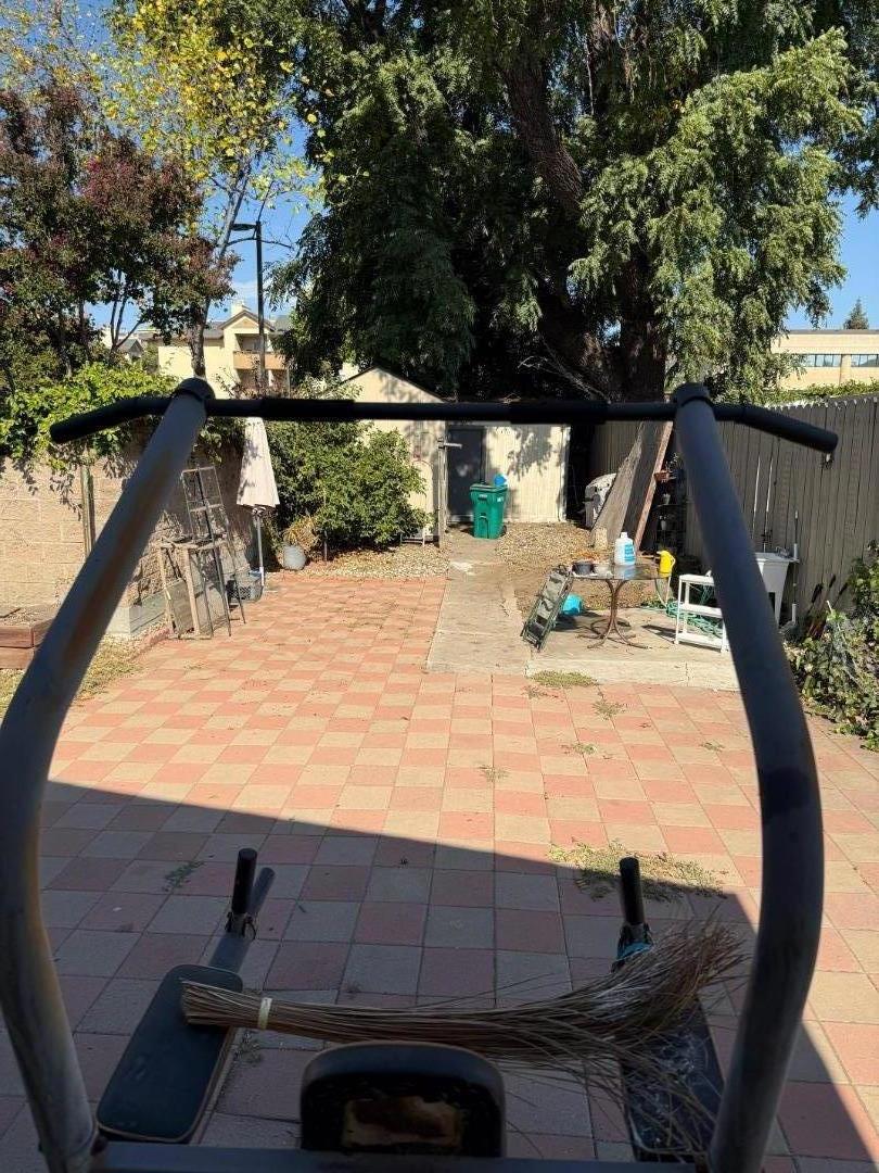 Hayward, California, 94541, United States, 2 Bedrooms Bedrooms, ,1 BathroomBathrooms,Residential,For Sale,1944993