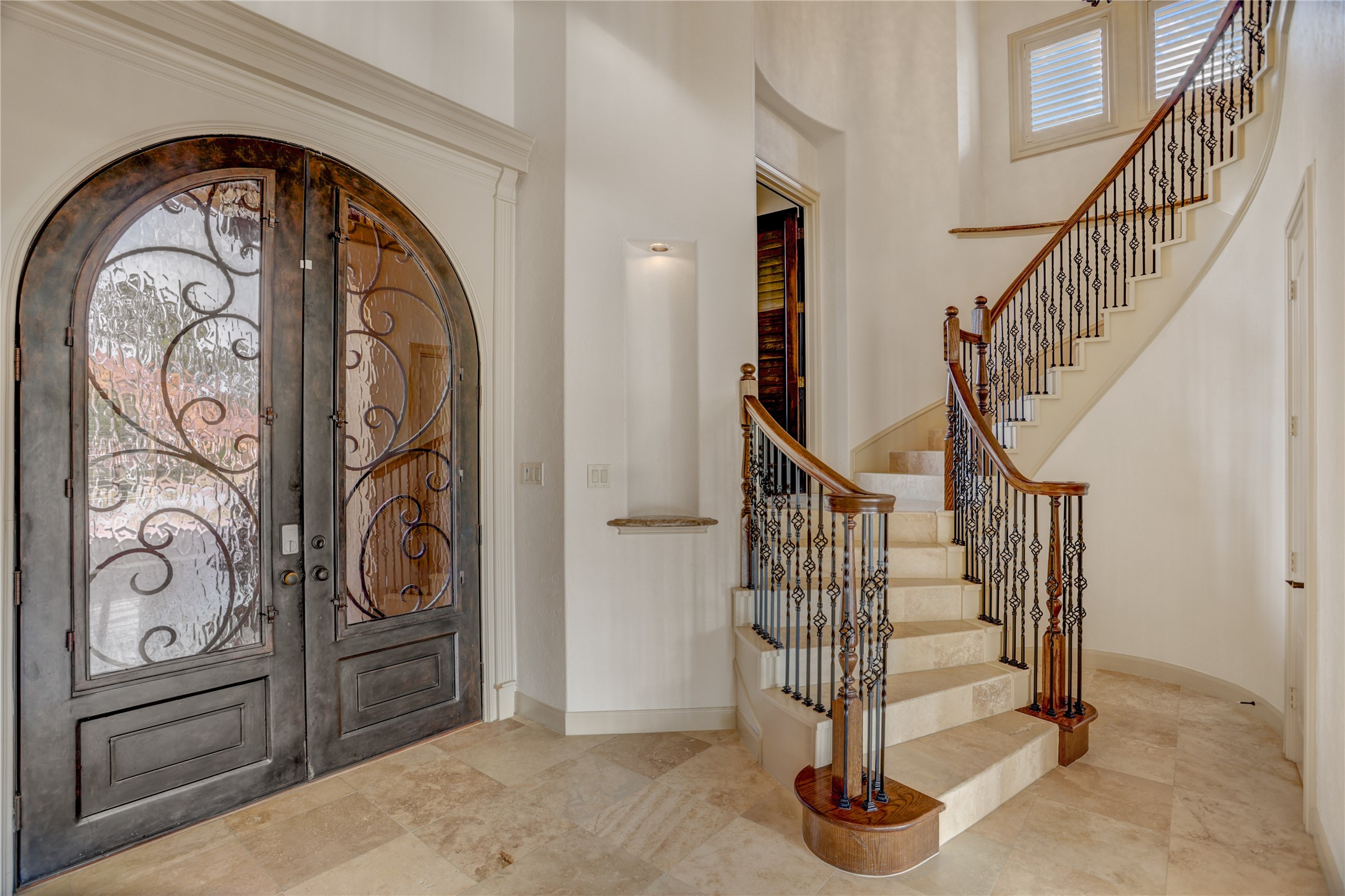  16203 Villa Fontana Way - 物件實景