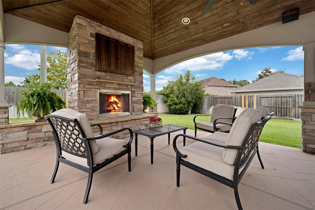 Katy, Texas, 77494, United States, 4 Bedrooms Bedrooms, ,4 BathroomsBathrooms,Residential,For Sale,1847102