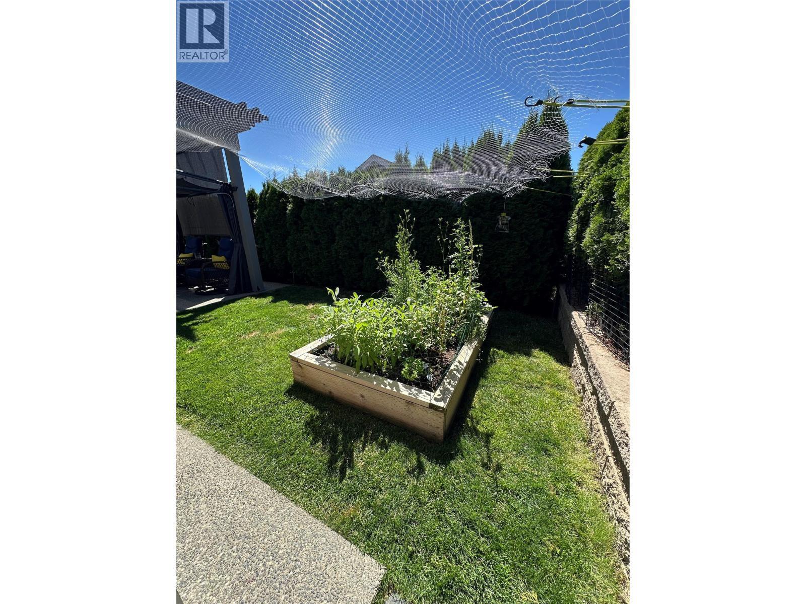 WESTBANK, British Columbia, V4T 3A5, CA, 2 Bedrooms Bedrooms, ,2 BathroomsBathrooms,Residential,For Sale,1950247