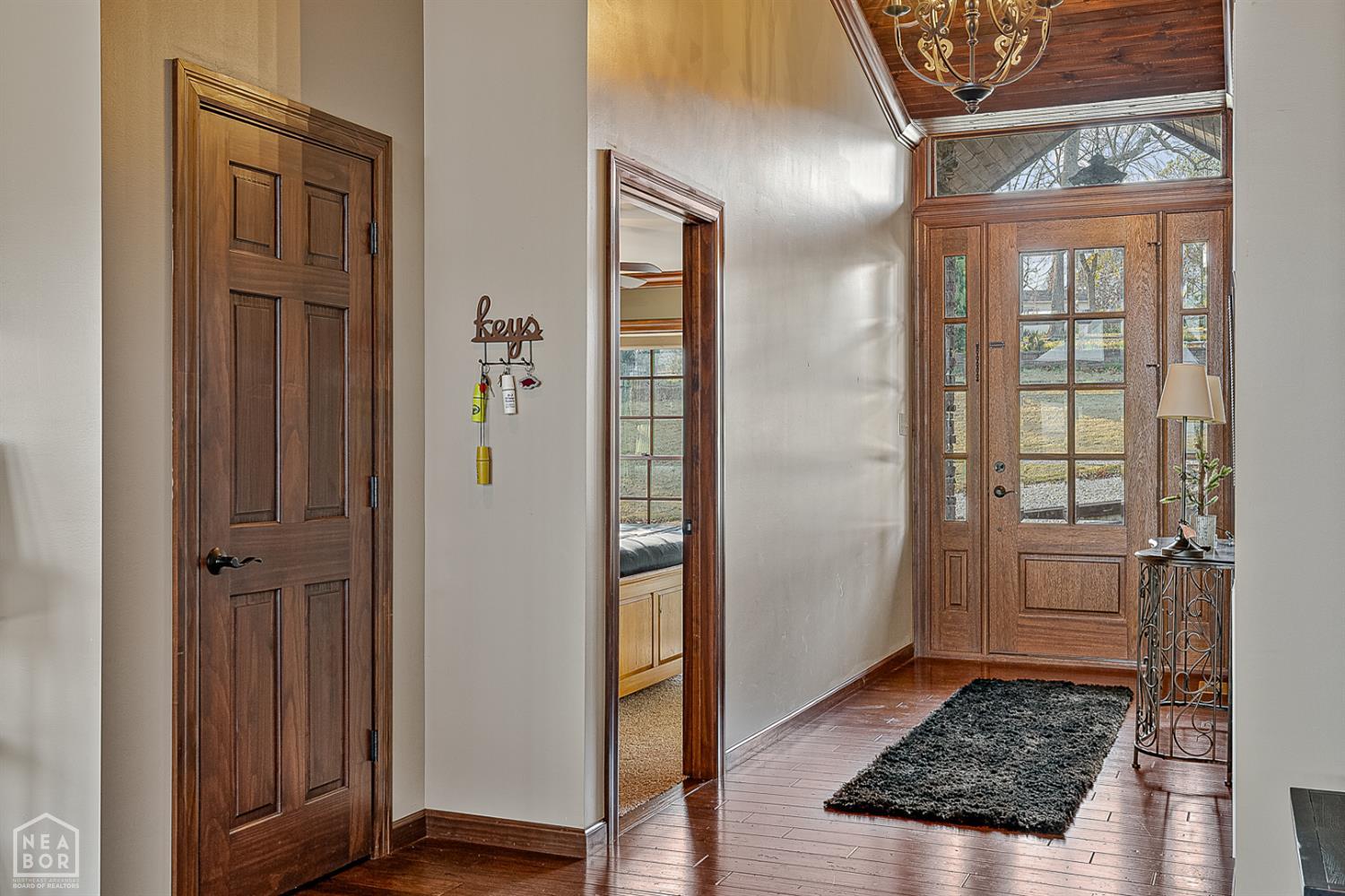 Mountain Home, Arkansas, 72653, United States, 5 Bedrooms Bedrooms, ,3 BathroomsBathrooms,Residential,For Sale,2002861