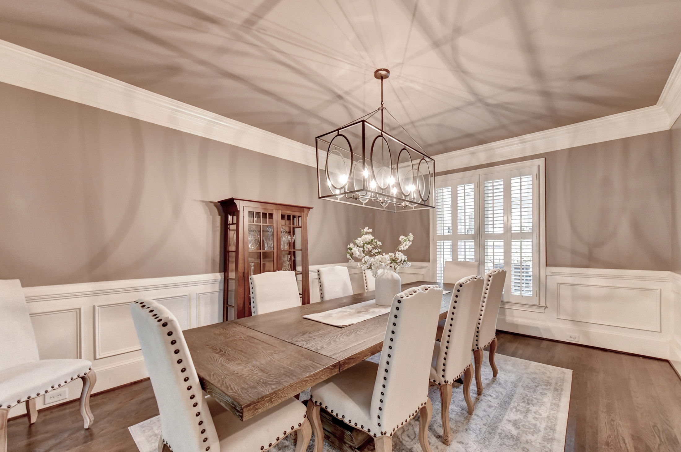  Stunning, Fully Renovated Glen Abbey Home Nestled in the Heart of Alpharetta - 物件實景
