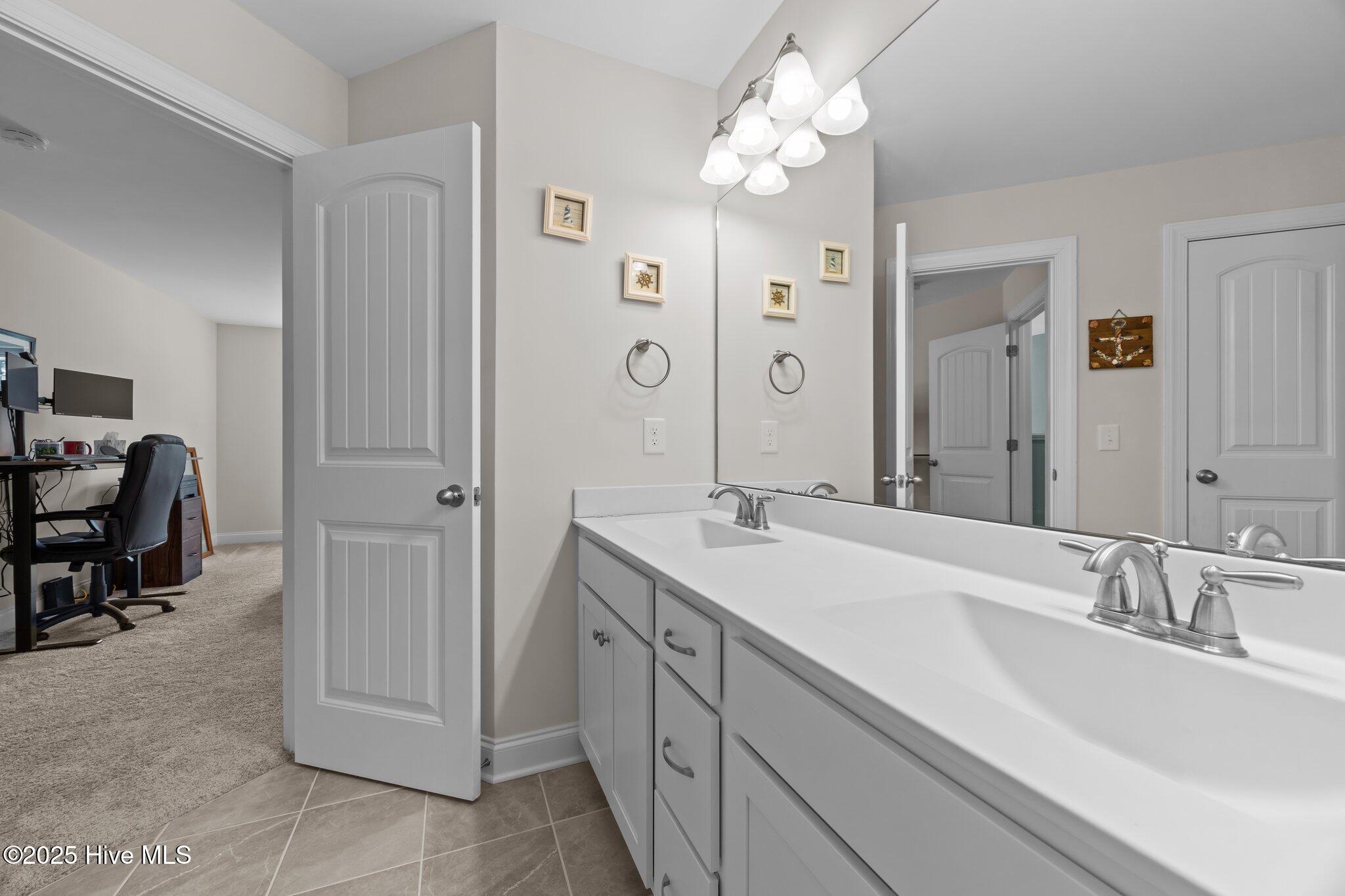 Sneads Ferry, North Carolina, 28460, United States, 4 Bedrooms Bedrooms, ,4 BathroomsBathrooms,Residential,For Sale,1896711