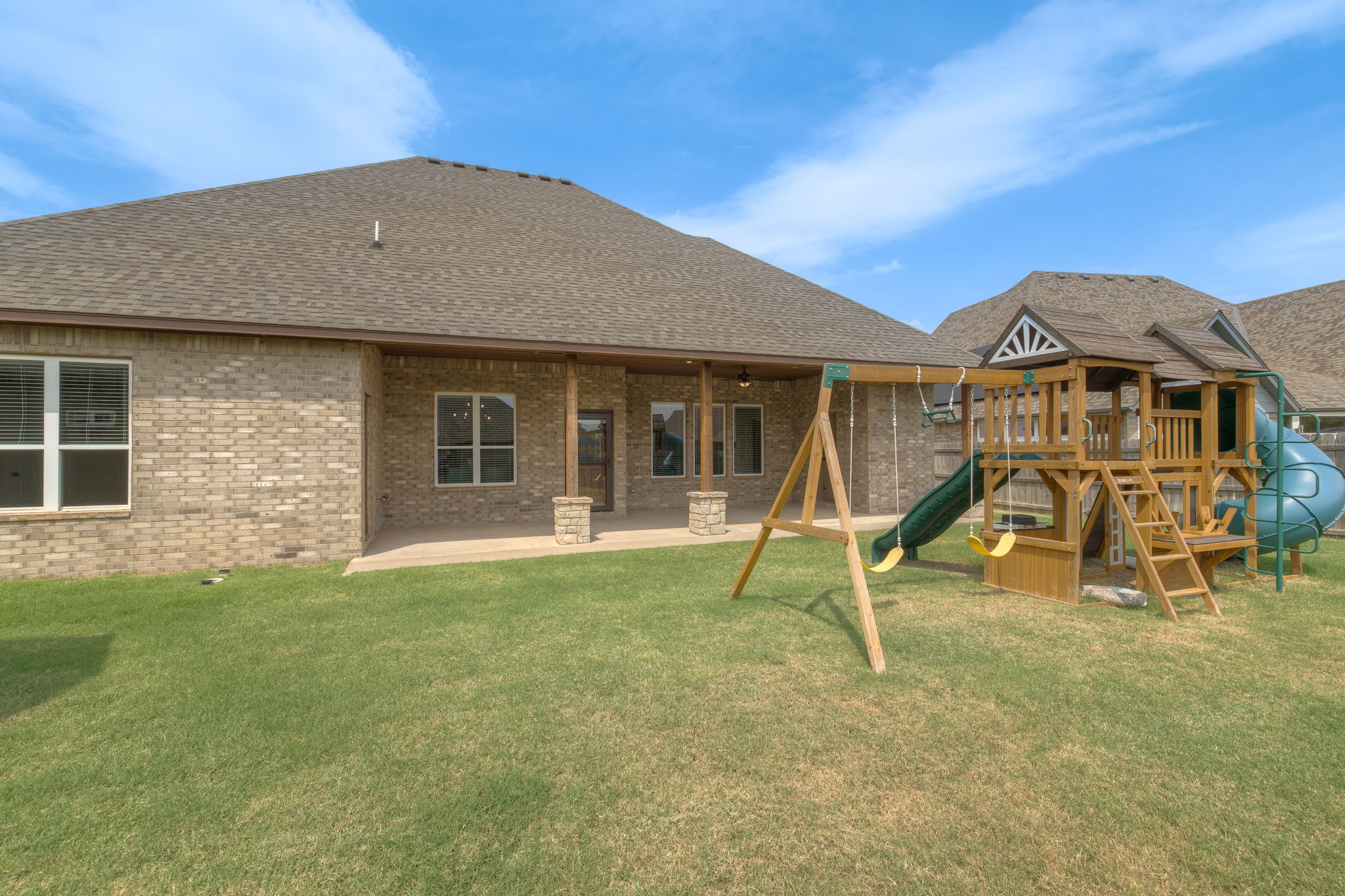  3904 Wedgewood Creek Drive, Oklahoma City, OK 73179 - 物件實景